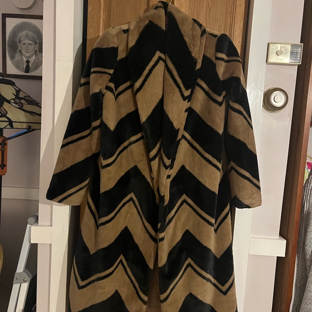 Banana Republic Fur Stripe Coat Camel Black Stripe Women Size XS